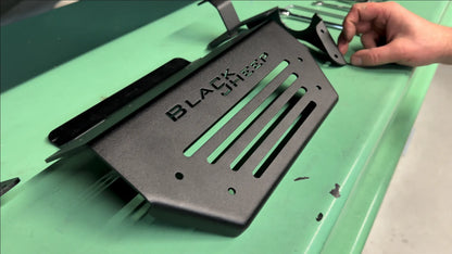 Seitliche Tritte für die OEM Rockslider (vorne) - Ineos Grenadier