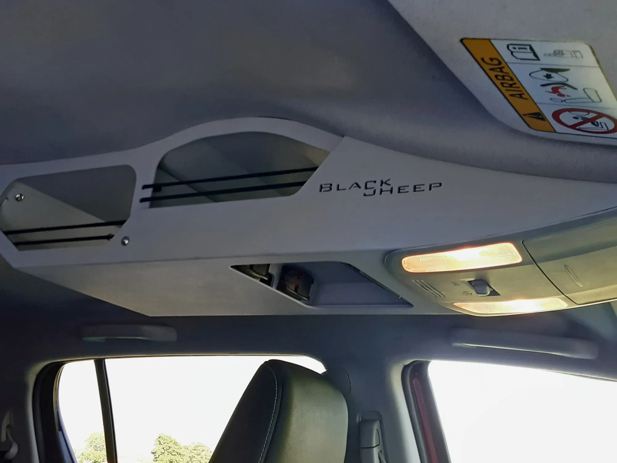 Roof Console Toyota Hilux DC/Crewcab 2015