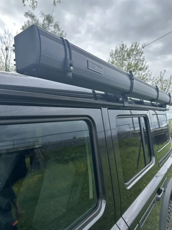 Ineos awning Black Sheep (Bundle) 250 , incl. mounting bracket and LED lighting, in aluminum box